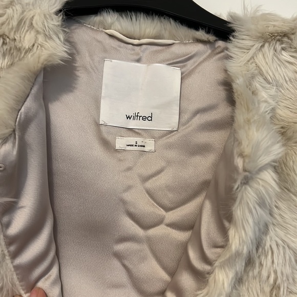 Faux fur vest - Picture 2 of 3